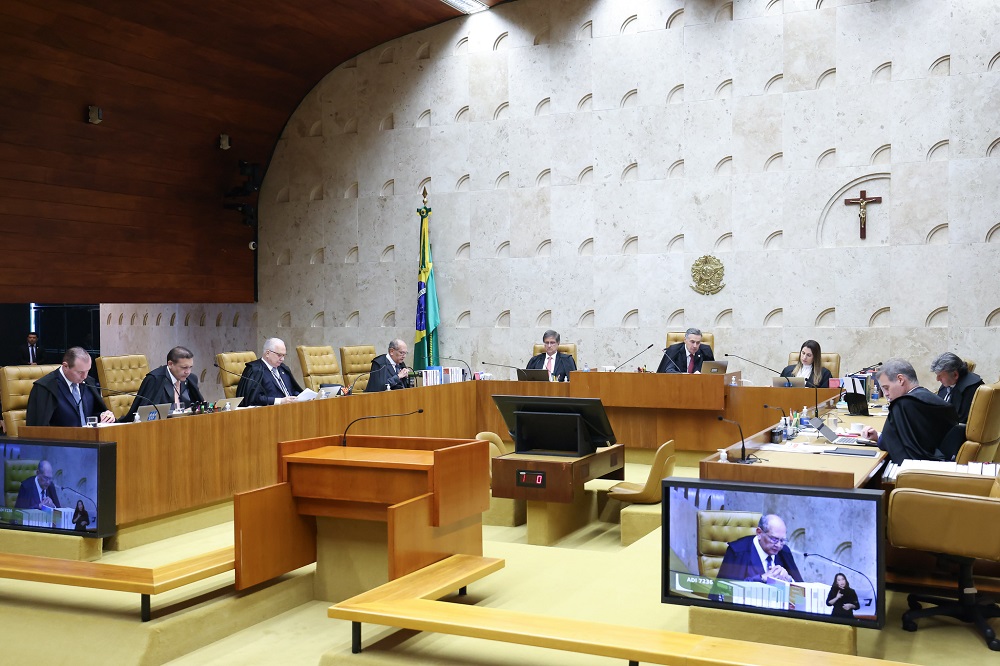 Julgamento no STF que manteve prisão de Collor termina com votação apertada