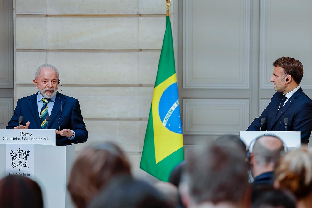Lula diz a Macron que Marina Silva está ‘magrinha’ de tanto trabalhar