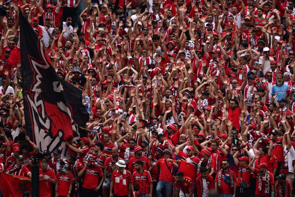 Torcedores do Wydad AC durante a partida com o Manchester City