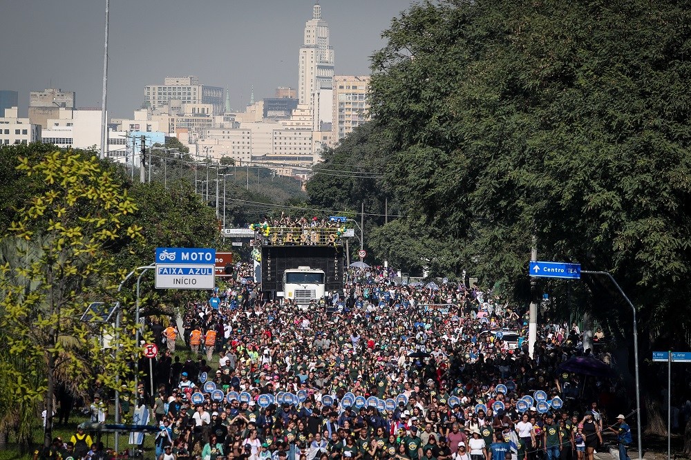 Lula envia mensagem à Marcha para Jesus e destaca compromisso com liberdade religiosa