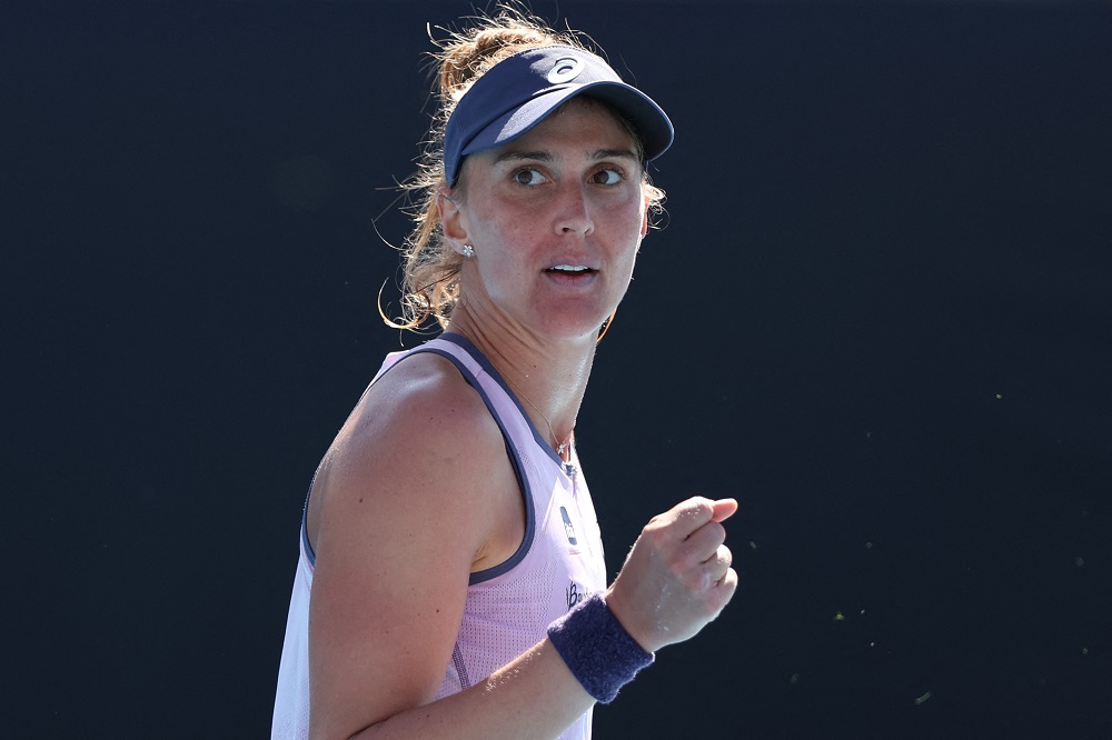 Bia Haddad é eliminada por Rybakina nas semis do WTA de Estrasburgo