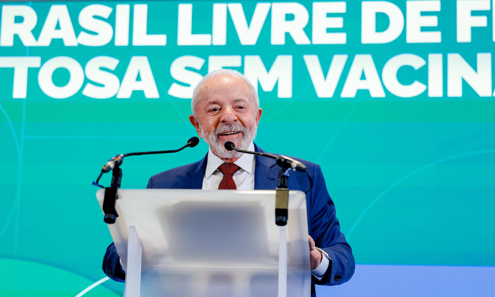 06.06.2025 - Cerimônia de certificação do Brasil como país livre de febre aftosa sem vacinação pela Organização Mundial de Saúde Animal (OMSA) Presidente da República, Luiz Inácio Lula da Silva, durante Cerimônia de certificação do Brasil como país livre de febre aftosa sem vacinação pela Organização Mundial de Saúde Animal (OMSA). Paris - França. Foto: Ricardo Stuckert / PR