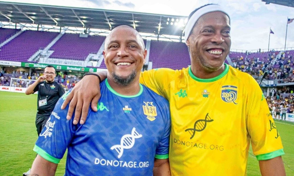 roberto carlos e ronaldinho gaucho