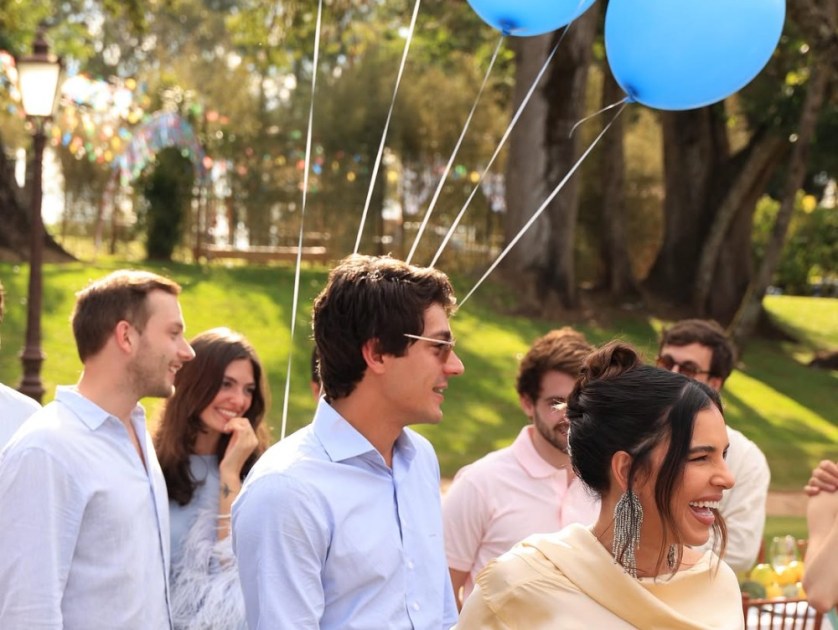 Trecho do vídeo do chá revelação da atriz Mariana Rios