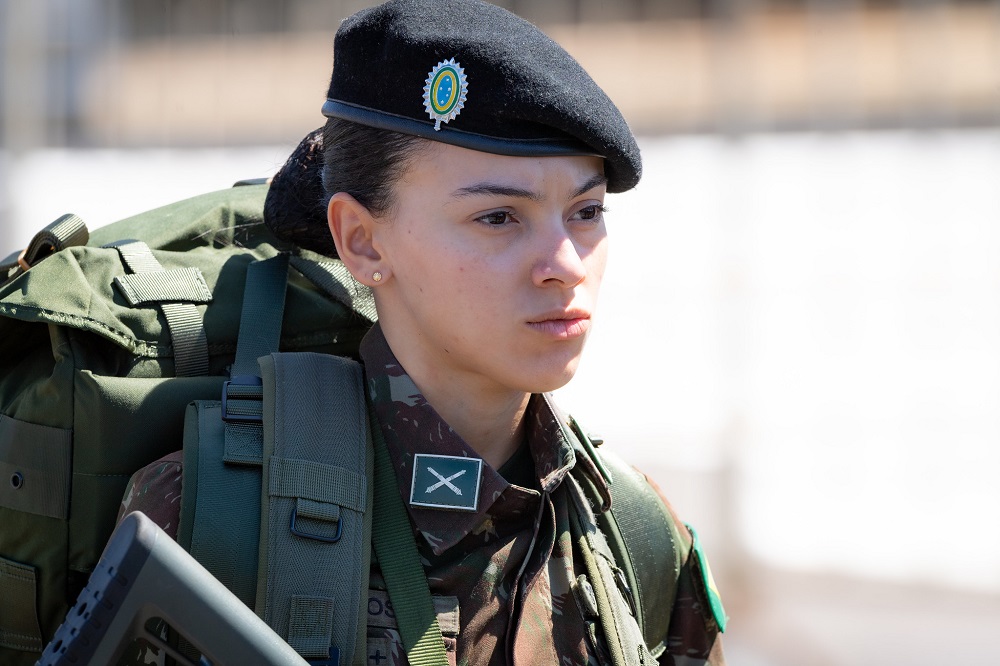 Alistamento militar de 2025 registra mais de 1 milhão de inscritos e estreia participação feminina voluntária