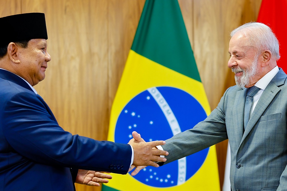 Lula recebe presidente da Indonésia no Palácio do Planalto, mas não fala sobre Juliana Marins