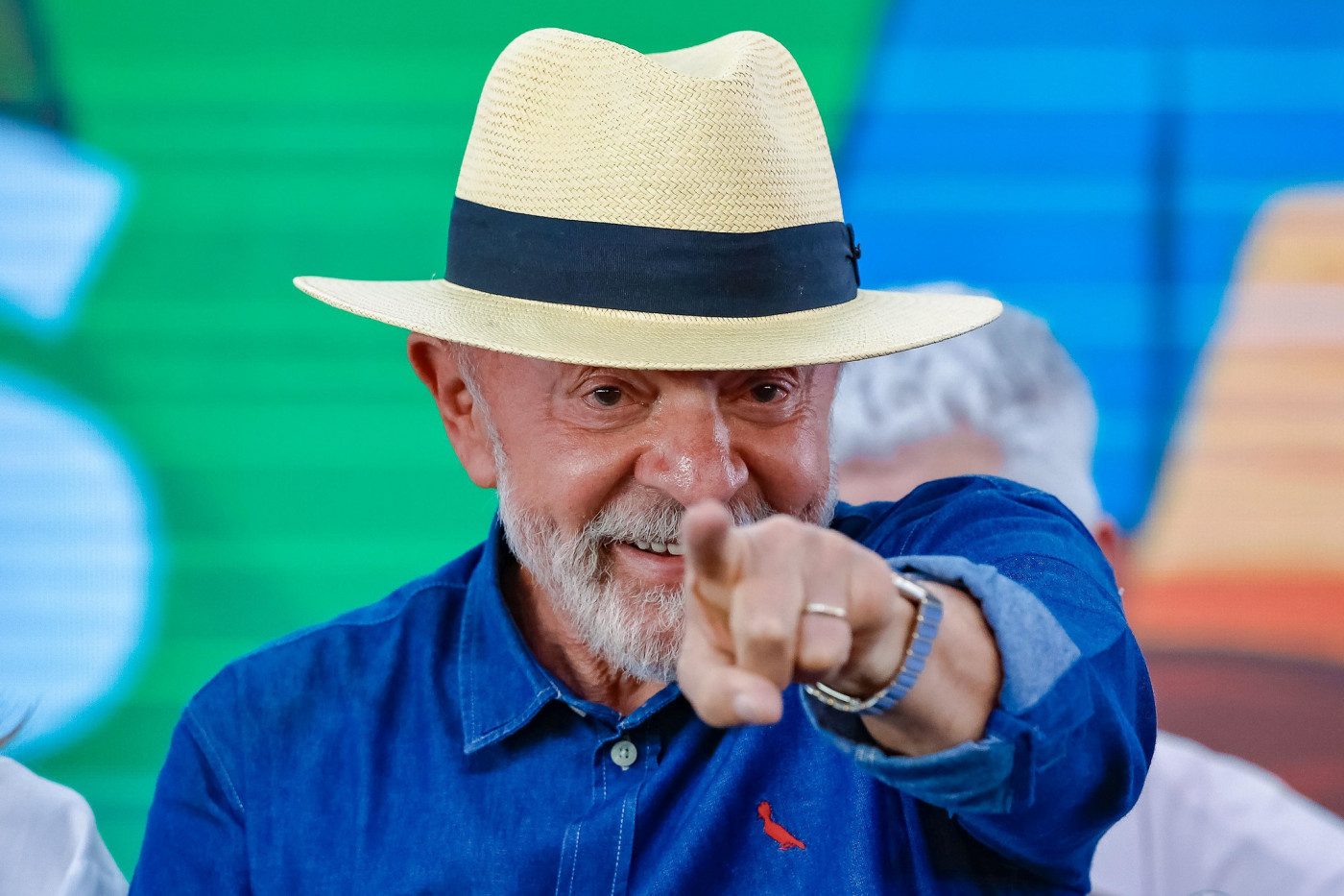 Em Osasco, Lula anuncia mais R$ 4,67 bilhões para urbanização de favelas do país