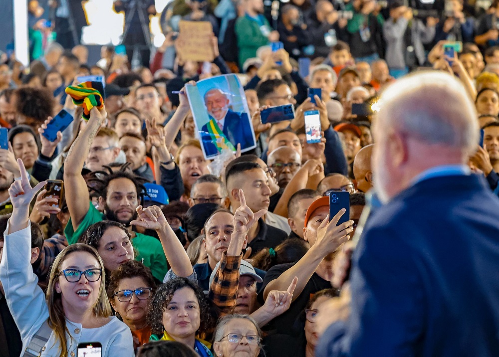 Lula diz que Trump foi ‘induzido a acreditar em mentira’, afirma que não está a fim de briga, mas avisa: ‘Se quiser, vai ter’