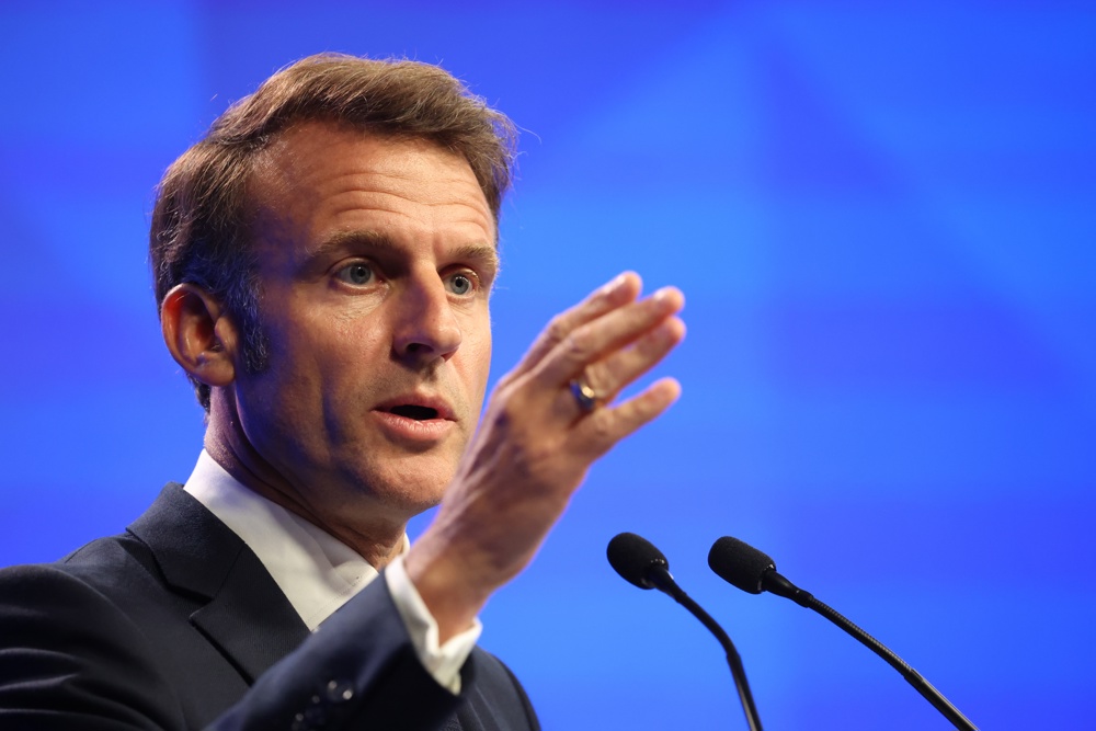 Macron cobra presidente do Irã sobre retorno às negociações nucleares e cooperação com a AIEA