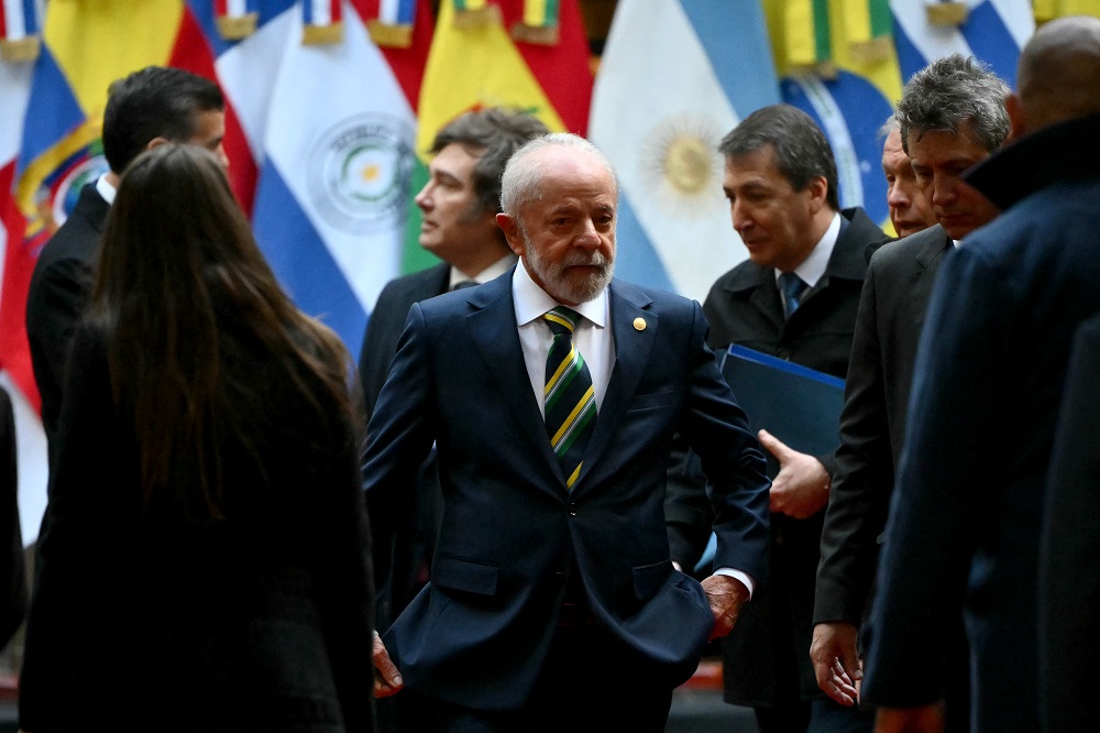 Lula homenageia papa Francisco e Mujica em cúpula do Mercosul