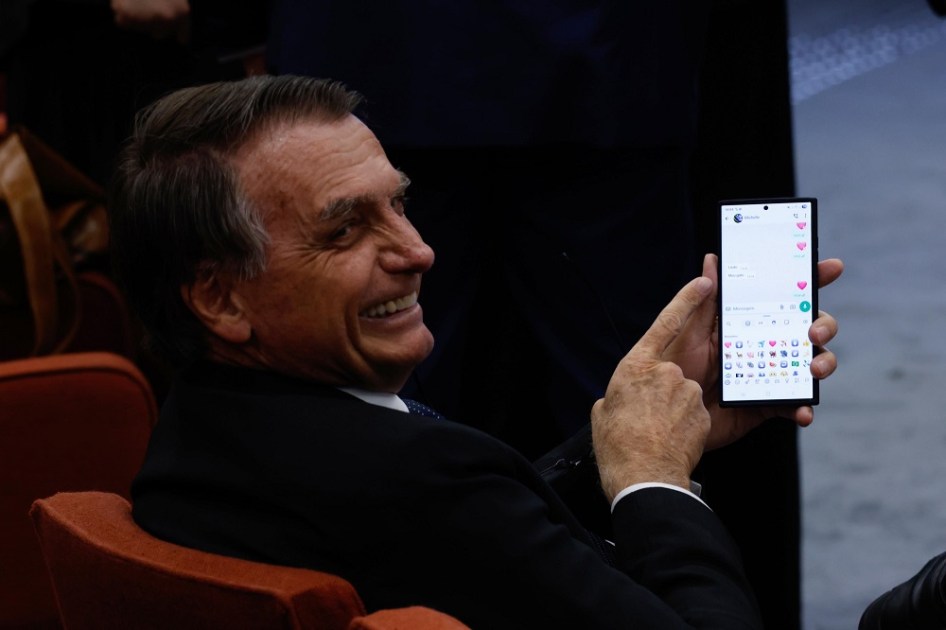Bolsonaro se desculpa com Moraes por alegações de fraude nas urnas: 'Desabafo'