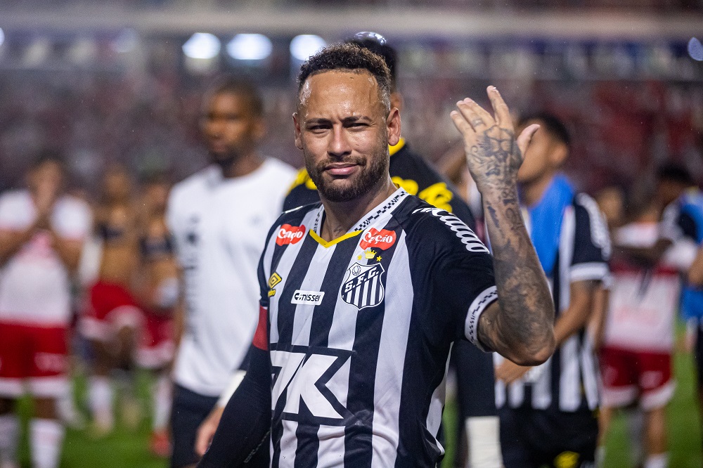 Após eliminação na Copa do Brasil, Neymar põe em xeque renovação com o Santos