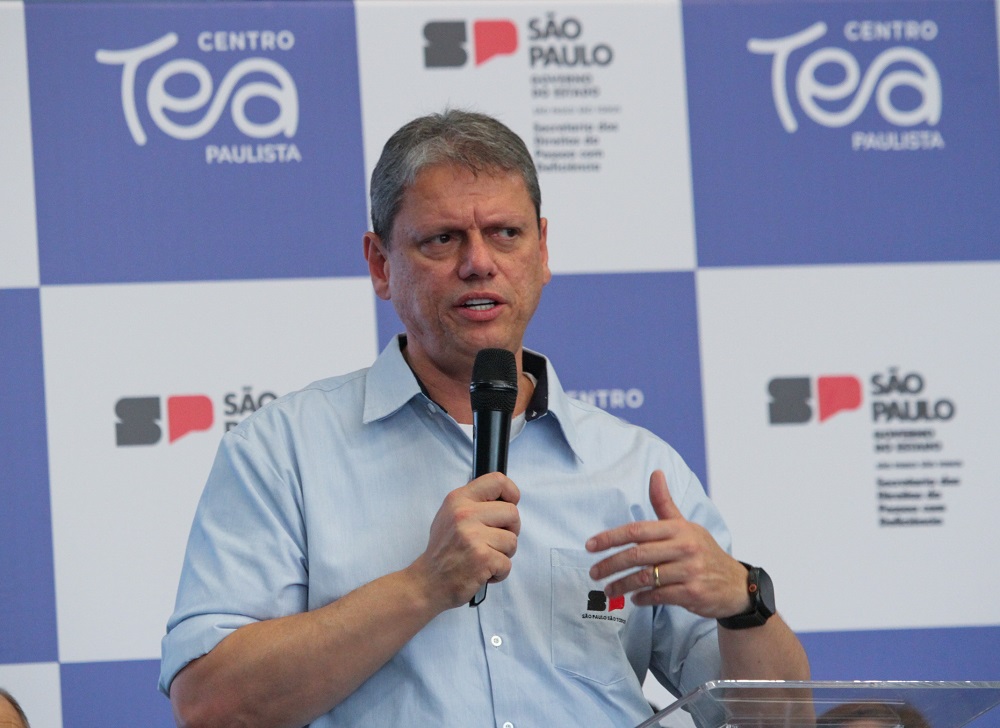 Tarcísio culpa Lula por tarifa de Trump às exportações brasileiras