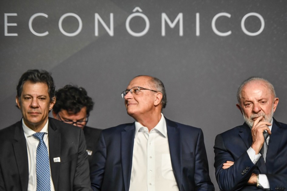 Haddad, Alckmin e Lula visitam ábrica da montadora Toyota em Sorocaba (SP)