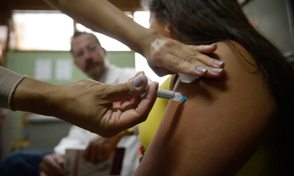 São Paulo vacina contra HPV e Hepatite A pessoas que usam PrEP