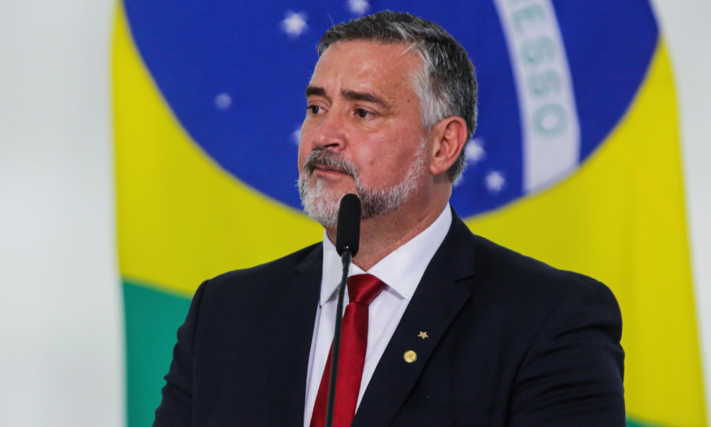Retirada de urgência da 6×1 independe do Senado, diz líder do governo na Câmara