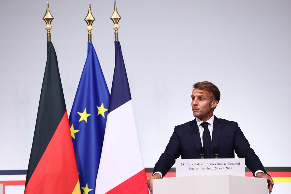 Macron chama Putin de ‘predador’ e diz que próximos dias de negociações sobre a Ucrânia serão decisivos