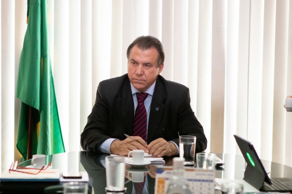 O ministro Luiz Marinho