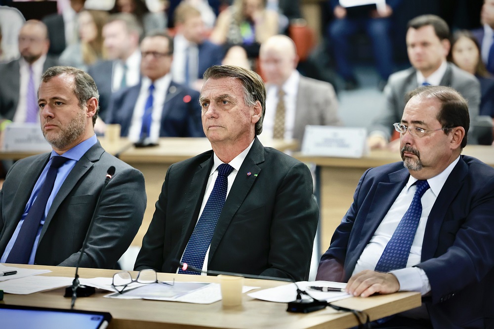 AO VIVO: Bolsonaro é interrogado por Moraes em julgamento do 8 de Janeiro
