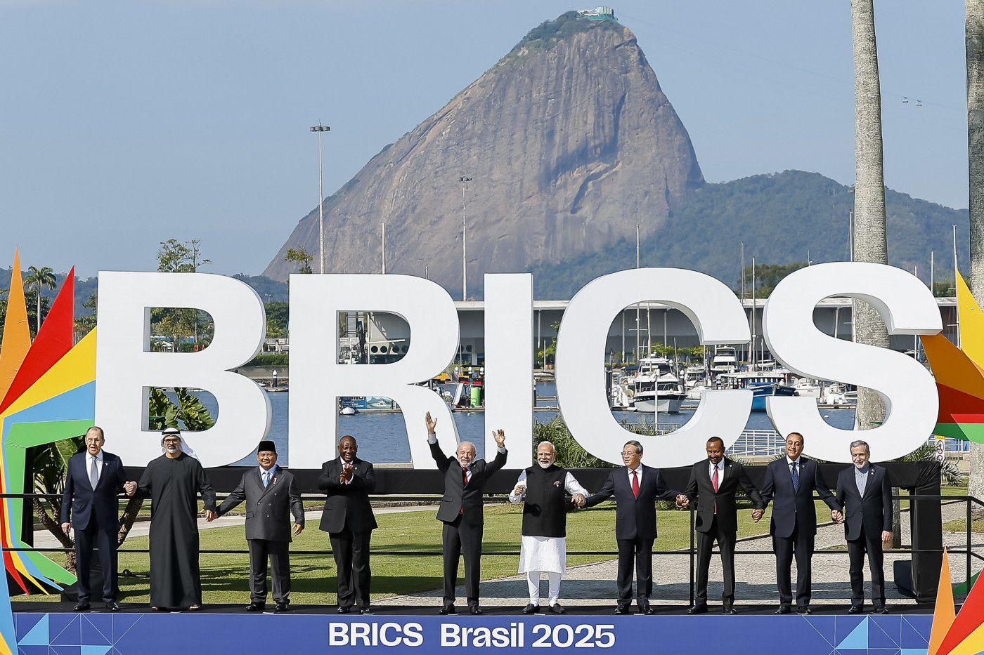 Trump atravessa o Atlântico para defender Bolsonaro e ameaçar os Brics