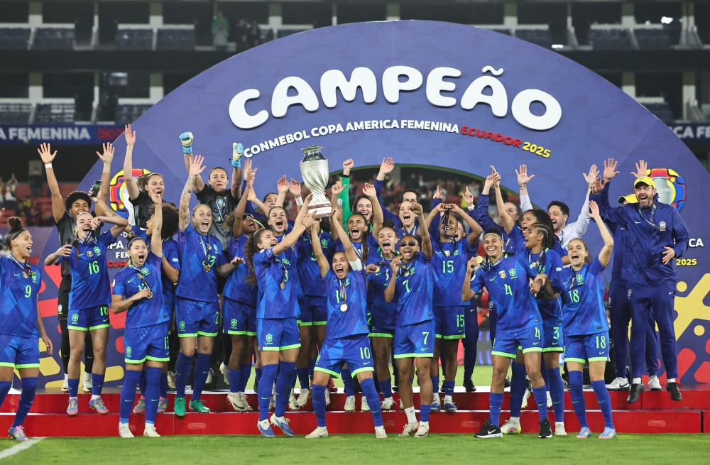 Lorena brilha nos pênaltis e Brasil é eneacampeão da Copa América feminina