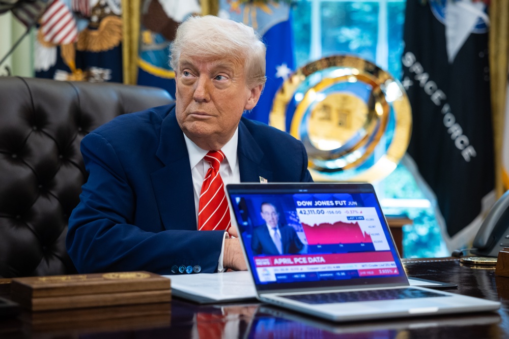 Trump afirma que gosta de Xi, presidente da China, embora seja ‘muito duro’ para chegar a um acordo