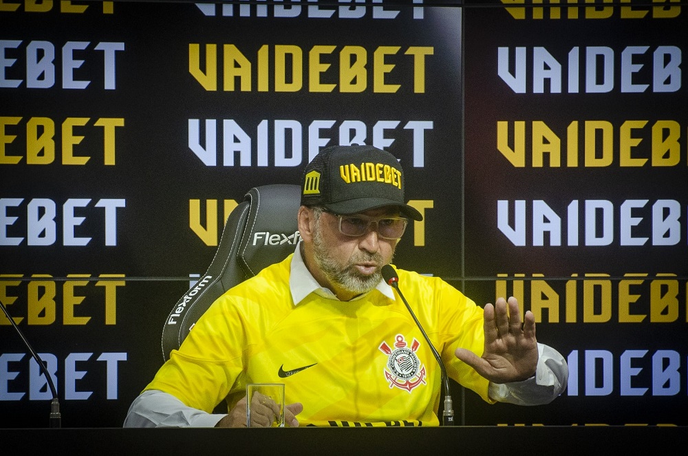 STF nega habeas corpus que anularia denúncias contra Augusto Melo no Corinthians
