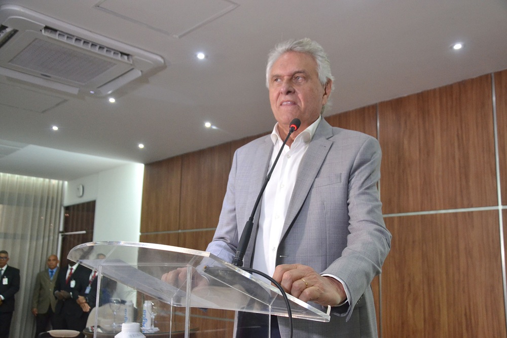 Ronaldo Caiado afirma que Brasil vive ‘falta de comando’ e que presidencialismo foi destruído