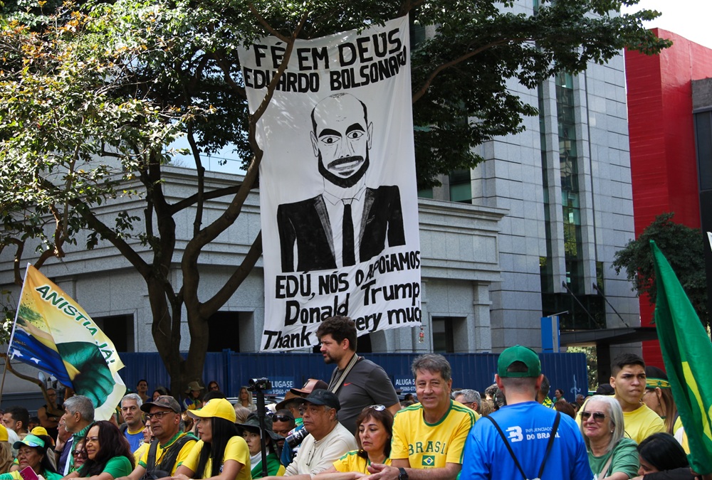 Apoiadores de Bolsonaro fazem atos em todo o país contra Moraes e Lula