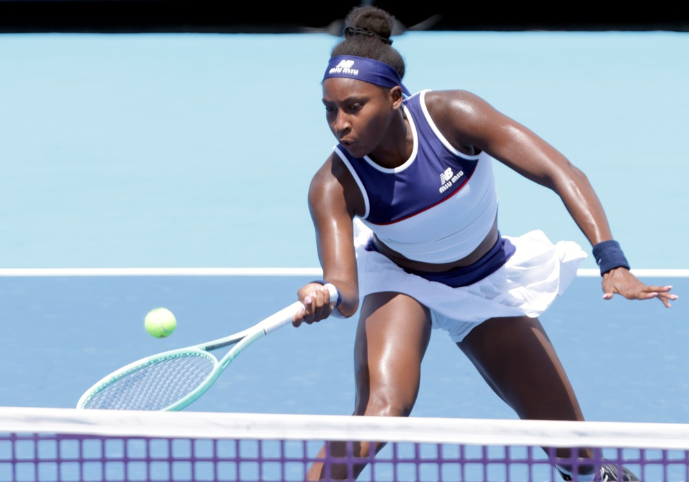 Coco Gauff desbanca Bronzetti na agressividade e se mantém firme na busca do 2º título em Cincinnati