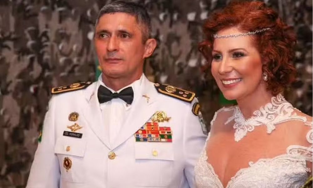 Carla Zambelli e marido