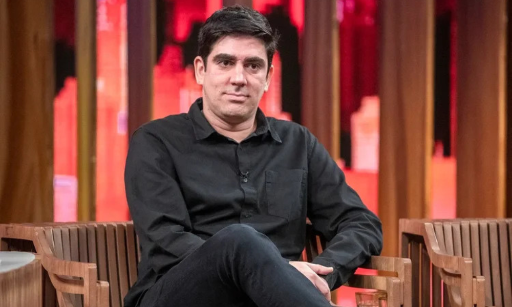 Marcelo Adnet revela informações sobre um abuso sexual que sofreu aos sete anos de idade