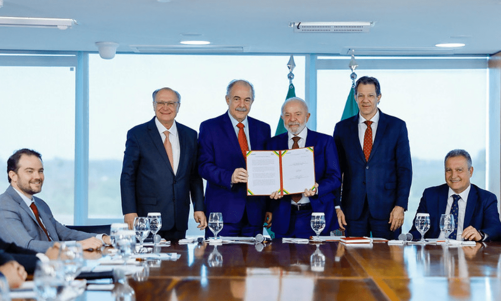 Governo anuncia R$ 12 bi de crédito para inovação da indústria 4.0