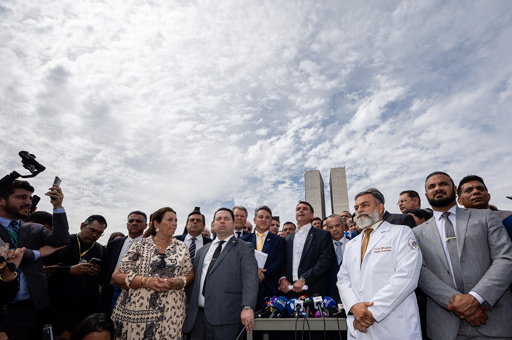 Oposição anuncia obstrução no Congresso e defende ‘pacote da paz’ após prisão domiciliar de Bolsonaro