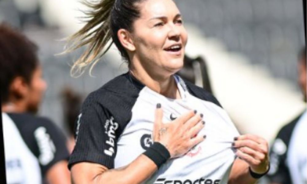 Gabi Zanotti define no último minuto e Corinthians abre vantagem nas quartas do Brasileiro Feminino 