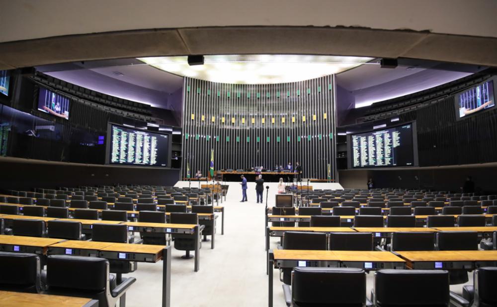 Foro privilegiado: deputados temem primeira instância e líderes debatem possibilidade processos irem aos TRFs