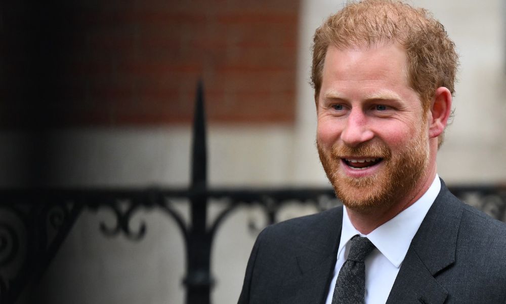 principe harry coroação charles III