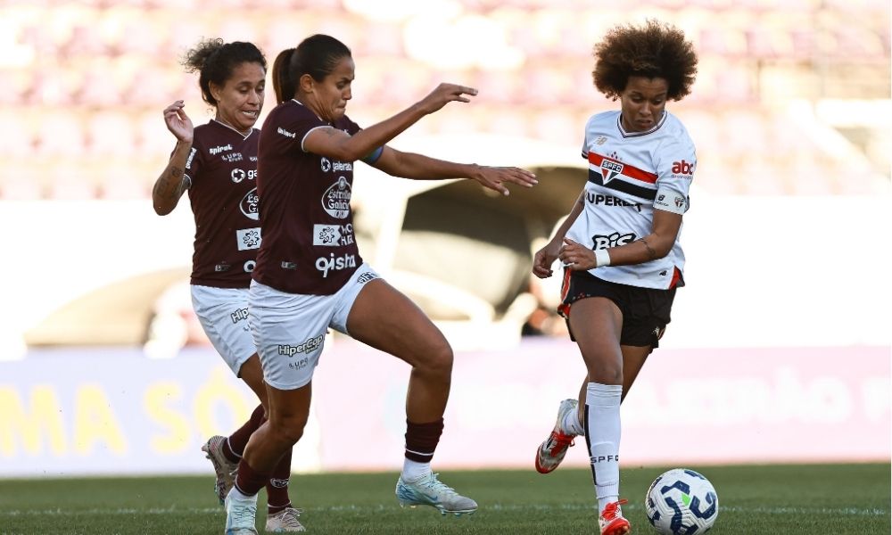 Ferroviária e São Paulo empatam sem gols no primeiro jogo das quartas de final do Brasileiro Feminino