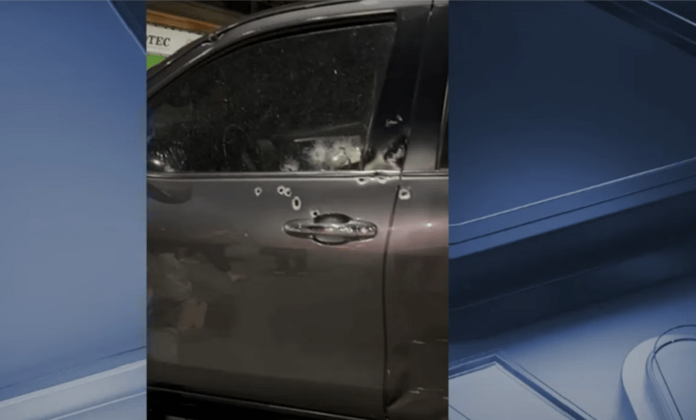 Empresário é baleado com seis tiros dentro de carro na Barra da Tijuca