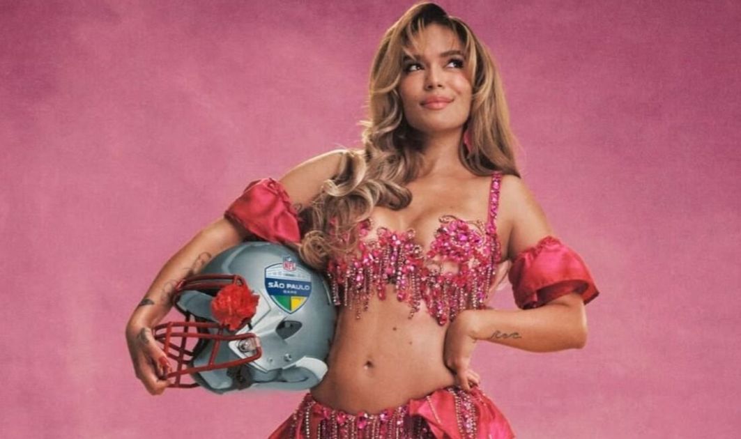 KAROL G will headline the Halftime Show in São Paulo, durante a primeira transmissão exclusiva da NFL ao vivo no YouTube