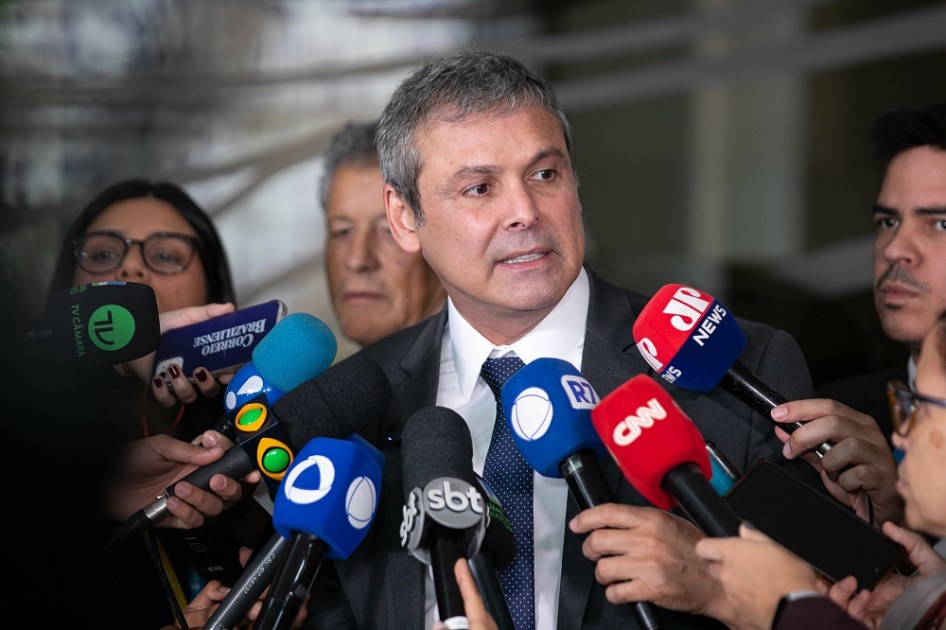 LIndbergh Farias
