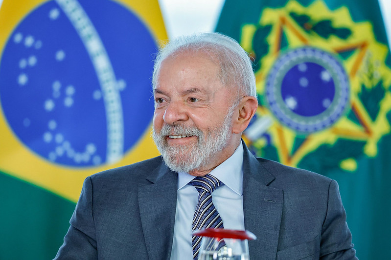 Brasil exclui EUA da cúpula sobre democracia em Nova York