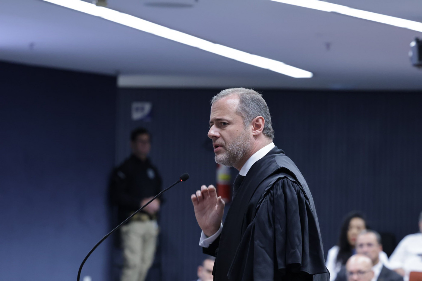‘Bastava simples despacho para nomear comandantes aderentes a plano de golpe’, argumenta defesa de Bolsonaro