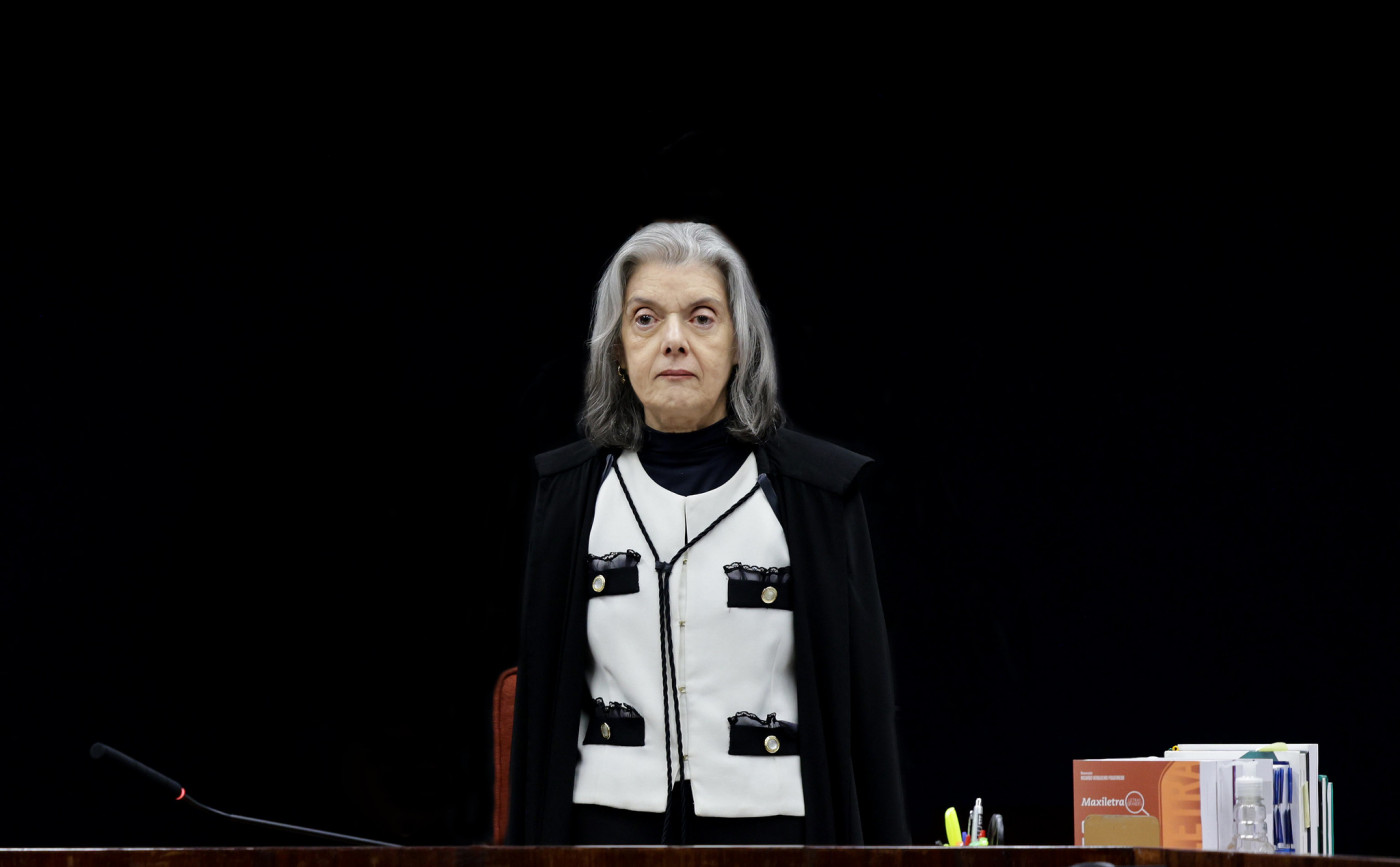 Julgamento de Bolsonaro e réus será retomado com voto de Carmen Lúcia nesta quinta-feira
