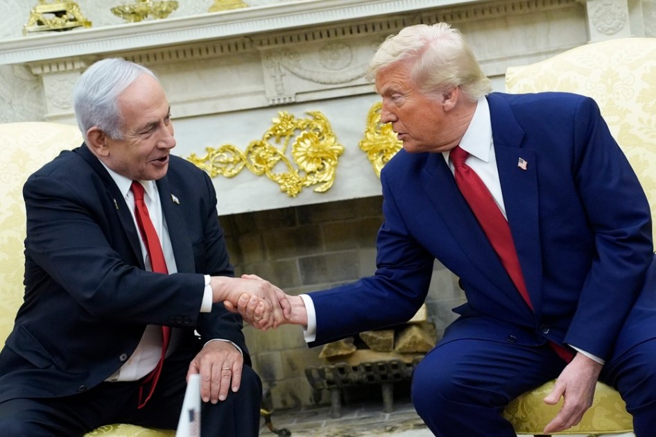 O presidente dos EUA, Donald Trump se reúne com o primeiro-ministro Benjamin Netanyahu de Israel
