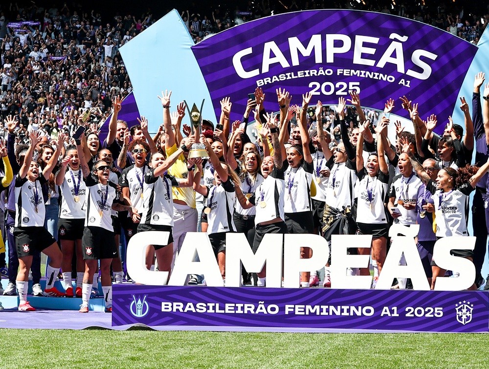 Título do Corinthians no Brasileirão feminino alcança maior público de futebol no domingo