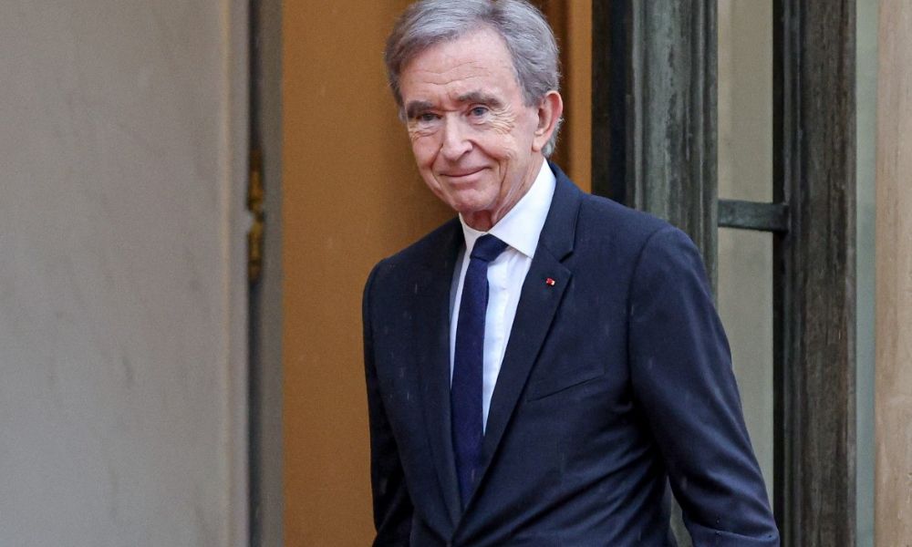 Homem mais rico da Europa critica taxação sobre grandes fortunas e rotula iniciativa de ‘extrema-esquerda’