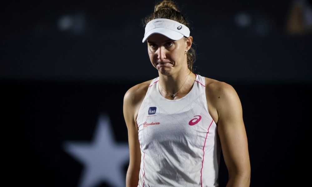 Nauhany avança, Victoria Barros é eliminada e Bia Haddad cai nas duplas na estreia no SP Open