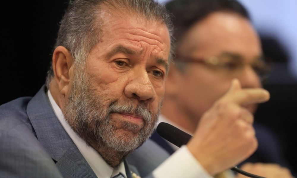 carlos lupi