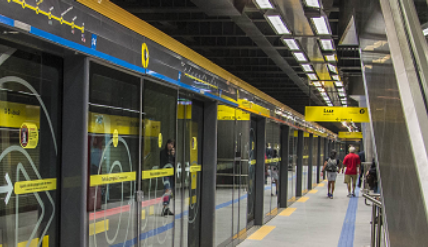 Explosão de celular provoca confusão e caos na Estação Luz do metrô de SP